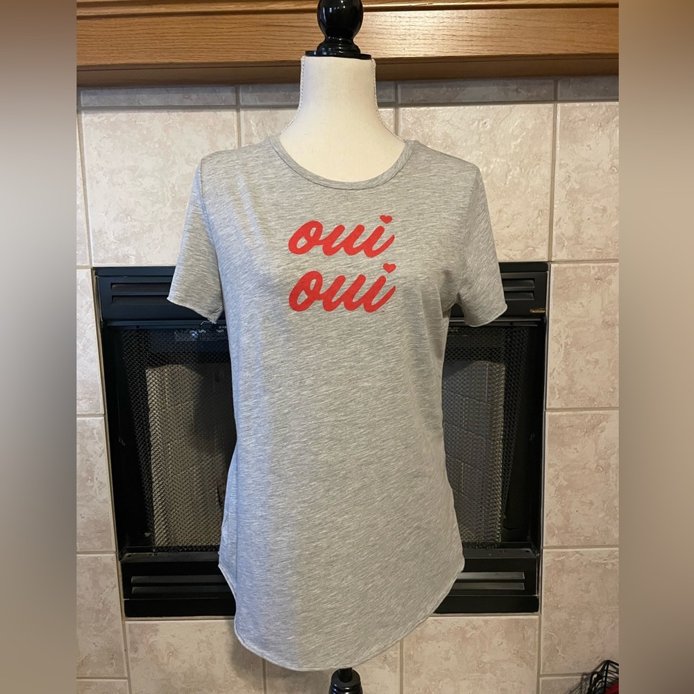 COMUNE “Oui Oui” T-Shirt, size Medium